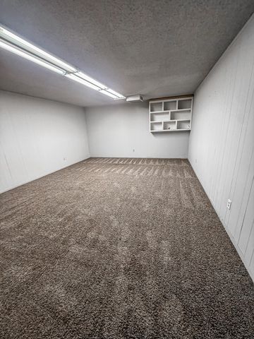 1690 W US Highway 70, Plainview, TX 79072