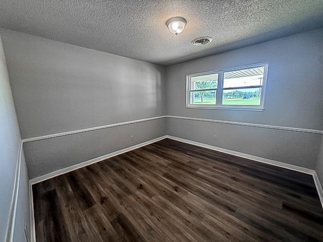 1690 W US Highway 70, Plainview, TX 79072