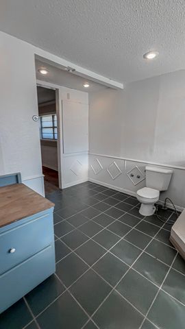 1690 W US Highway 70, Plainview, TX 79072