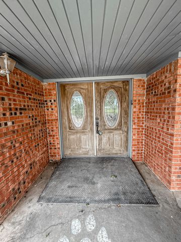 1690 W US Highway 70, Plainview, TX 79072