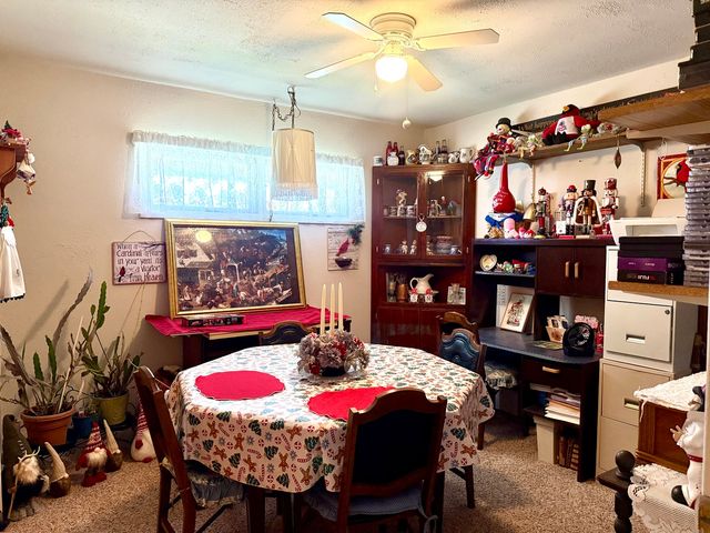 909 N Washington Street, Marion, IL 62959