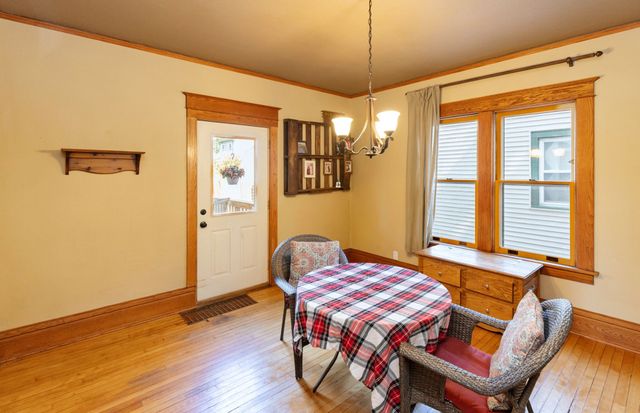 918 39th Street, Des Moines, IA 50312