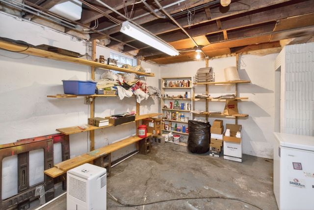 918 39th Street, Des Moines, IA 50312