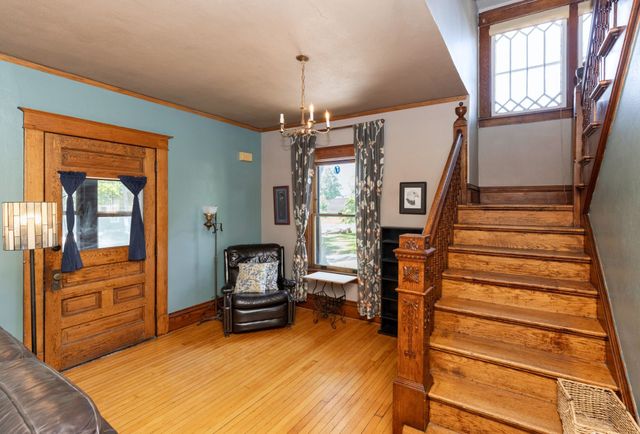 918 39th Street, Des Moines, IA 50312