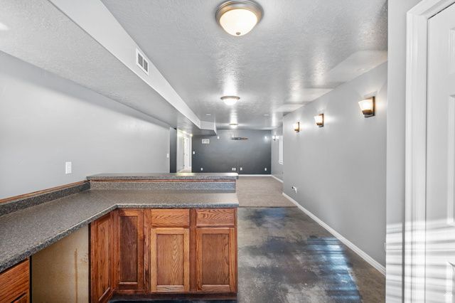 1958 N 2750 W, Clinton, UT 84015