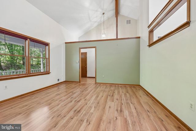13437 BRISTOW RD, Nokesville, VA 20181