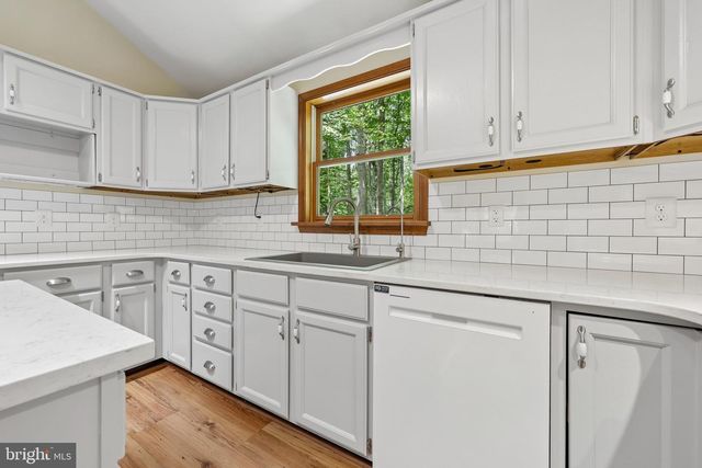 13437 BRISTOW RD, Nokesville, VA 20181