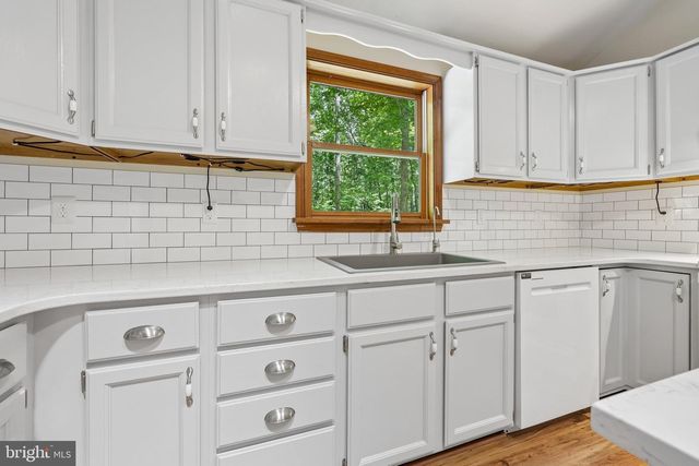 13437 BRISTOW RD, Nokesville, VA 20181