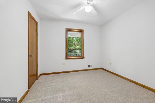13437 BRISTOW RD, Nokesville, VA 20181