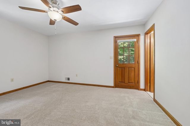 13437 BRISTOW RD, Nokesville, VA 20181