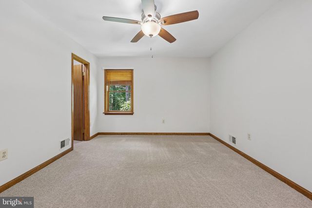 13437 BRISTOW RD, Nokesville, VA 20181