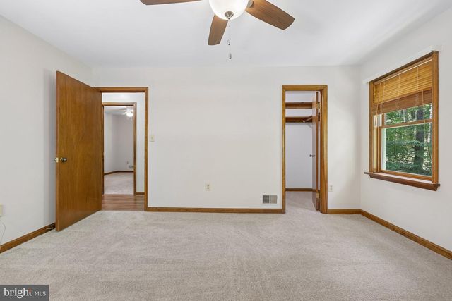 13437 BRISTOW RD, Nokesville, VA 20181
