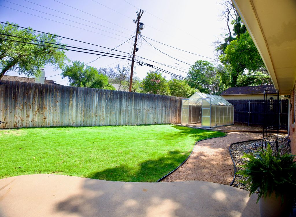 Image 26 of property listing at 2724 Lsu Avenue, San Angelo, TX 76904