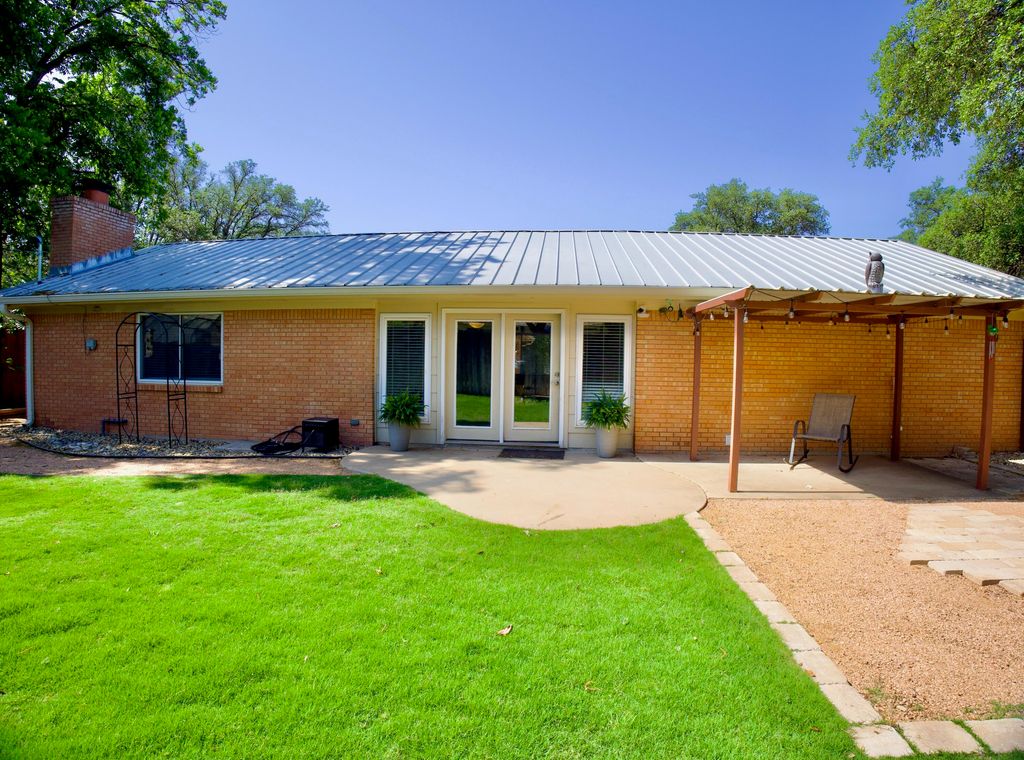 Image 30 of property listing at 2724 Lsu Avenue, San Angelo, TX 76904