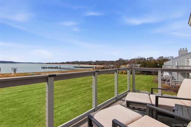 2460 Shipyard Lane 5G2, East Marion, NY 11939