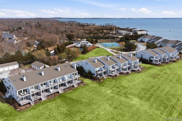 2460 Shipyard Lane 5G2, East Marion, NY 11939