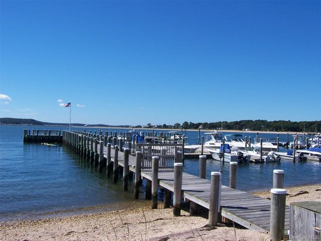 2460 Shipyard Lane 5G2, East Marion, NY 11939