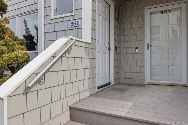 2460 Shipyard Lane 5G2, East Marion, NY 11939