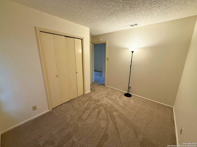 13018 Heimer Rd Apt 805, San Antonio, TX 78216