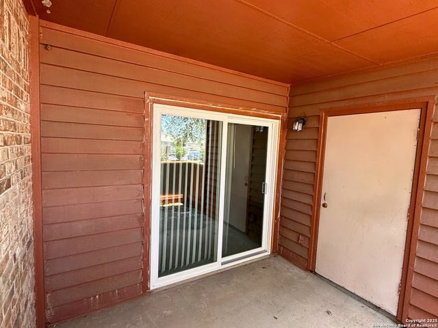 13018 Heimer Rd Apt 805, San Antonio, TX 78216