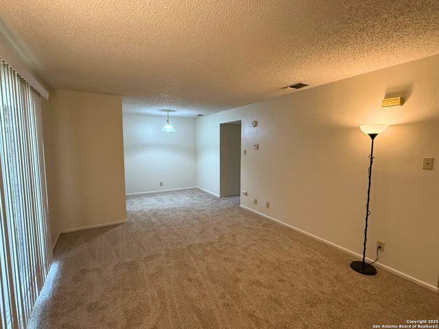 13018 Heimer Rd Apt 805, San Antonio, TX 78216