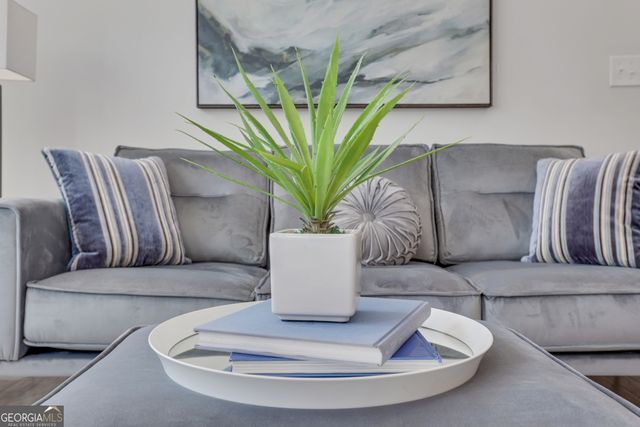 3715 Via Nuova Lane, Suwanee, GA 30024