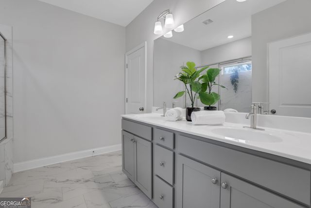 3715 Via Nuova Lane, Suwanee, GA 30024