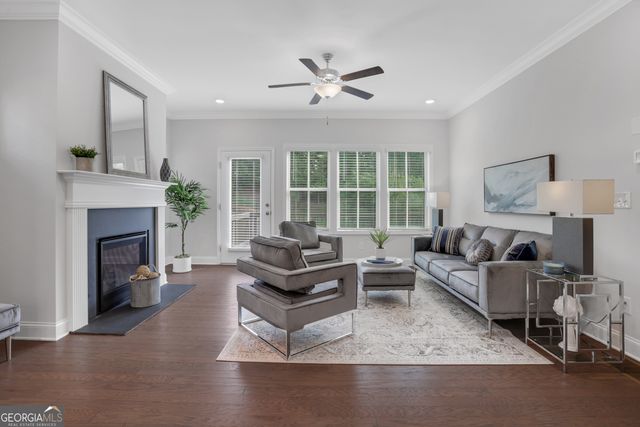 3715 Via Nuova Lane, Suwanee, GA 30024