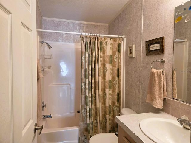3324 OVERCUP OAK TERRACE, Sarasota, FL 34237