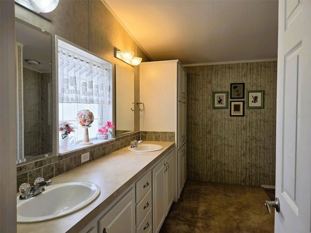 3324 OVERCUP OAK TERRACE, Sarasota, FL 34237