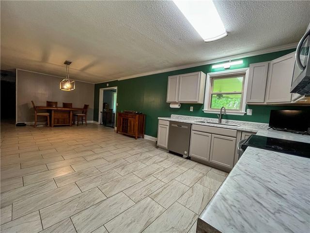 1031 Martha Alleyn Drive, Saraland, AL 36571