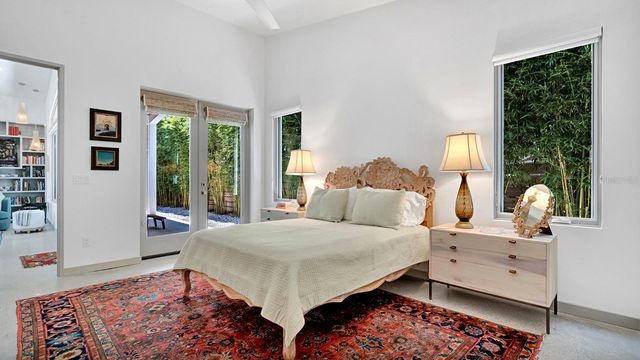 462 W LYMAN AVENUE, Winter Park, FL 32789