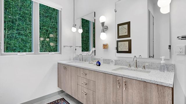 462 W LYMAN AVENUE, Winter Park, FL 32789