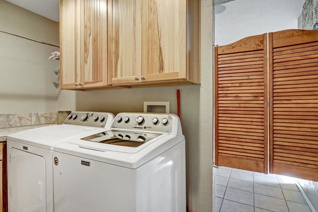 12249 Victoria Falls Drive NE, Albuquerque, NM 87111