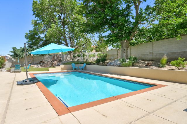 12249 Victoria Falls Drive NE, Albuquerque, NM 87111