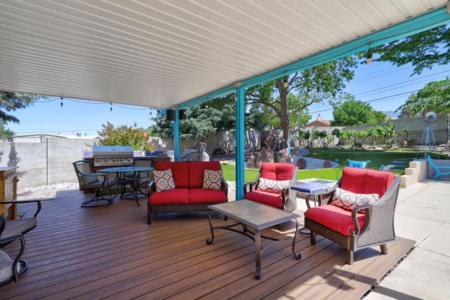 12249 Victoria Falls Drive NE, Albuquerque, NM 87111