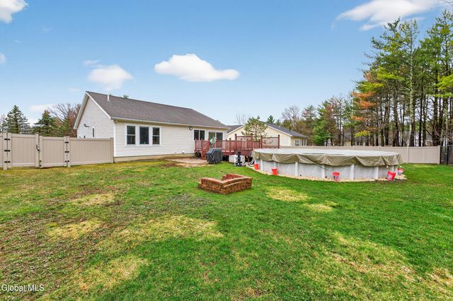 16 Glenview Drive, Scotia, NY 12302