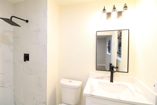 3210 Wuthering Heights Drive, Houston, TX 77045