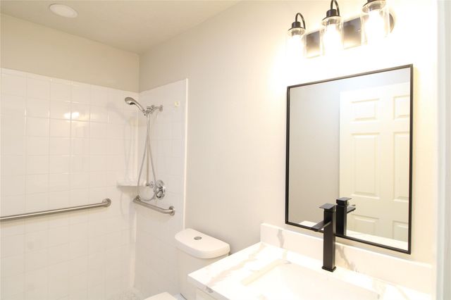 3210 Wuthering Heights Drive, Houston, TX 77045