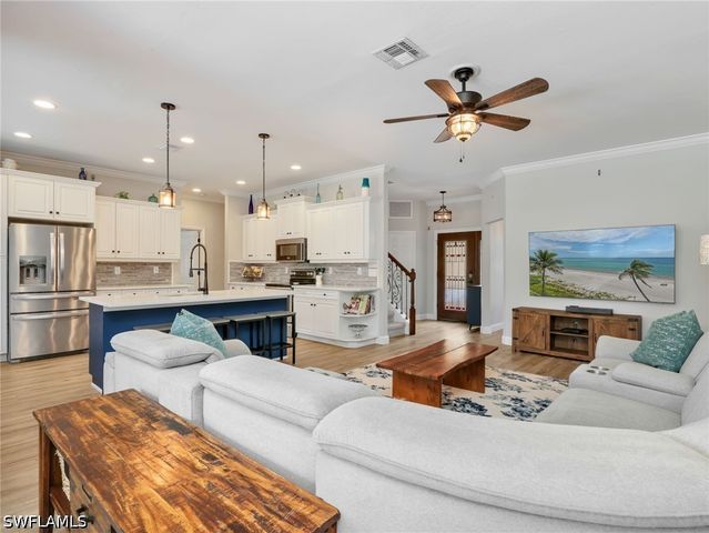 25251 Bay Cedar DR, Bonita Springs, FL 34134