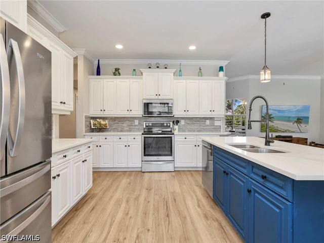 25251 Bay Cedar DR, Bonita Springs, FL 34134