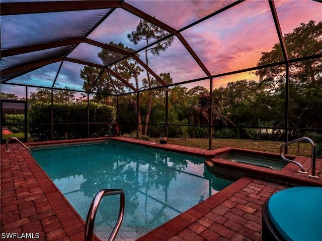25251 Bay Cedar DR, Bonita Springs, FL 34134