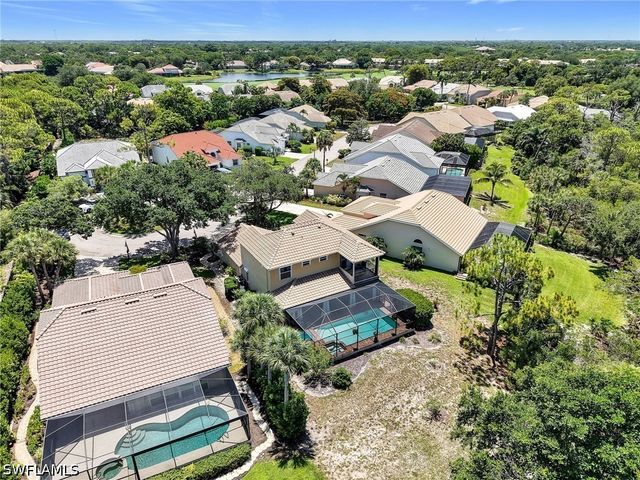 25251 Bay Cedar DR, Bonita Springs, FL 34134
