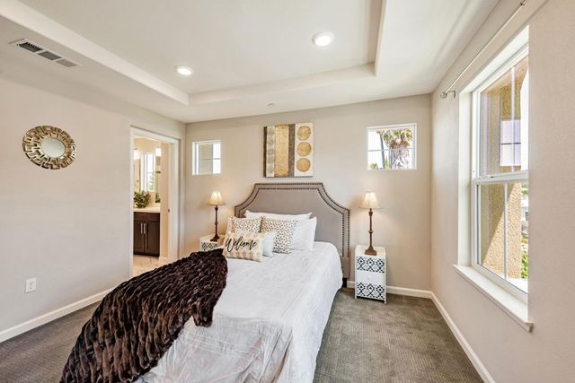 25899 Dollar Street, Hayward, CA 94544