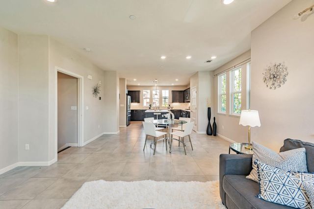 25899 Dollar Street, Hayward, CA 94544