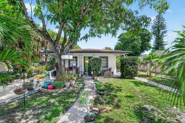 1020 S K Street, Lake Worth Beach, FL 33460