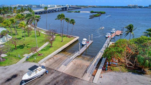 1020 S K Street, Lake Worth Beach, FL 33460