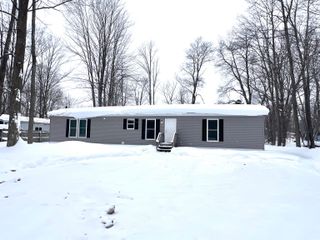 3437 US-131 N, Kalkaska Twp, MI 49646