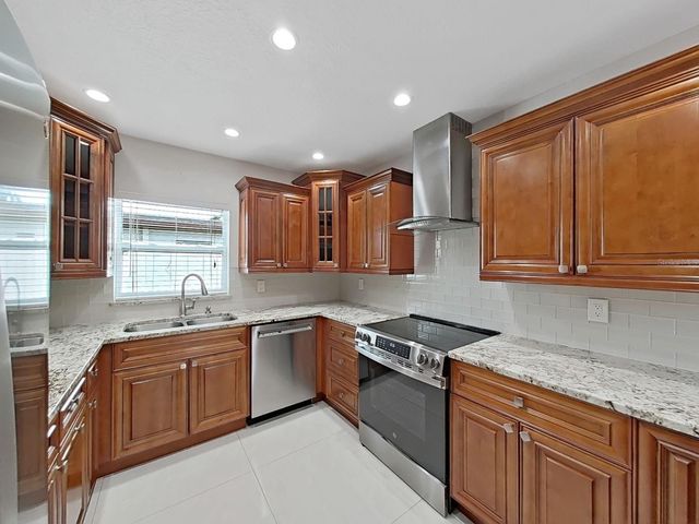4726 ELDORADO DRIVE, Tampa, FL 33615