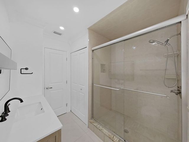 4726 ELDORADO DRIVE, Tampa, FL 33615